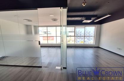 Office Space - Studio - 1 Bathroom for rent in Al Karama - Dubai