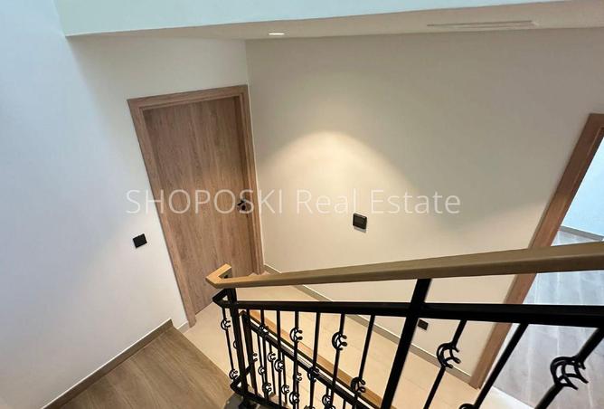107747537 - Property Image 2