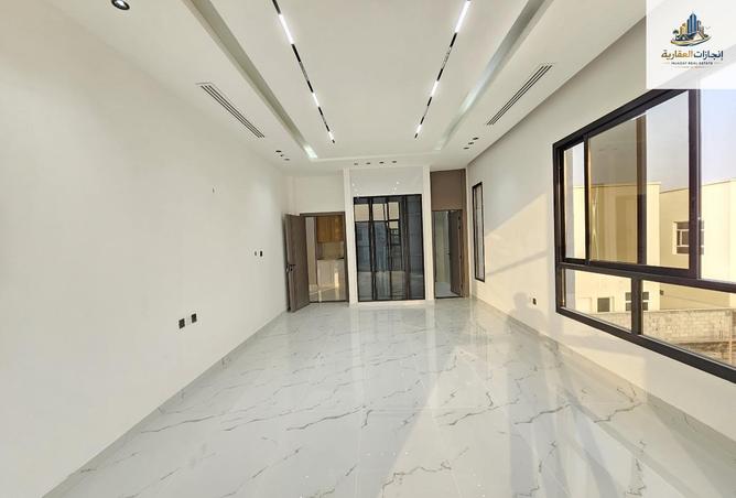 67464415 - صورة العقار 3