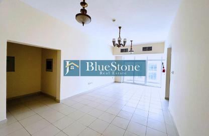 Apartment - 2 Bedrooms - 2 Bathrooms for rent in Glitz 3A - Glitz 3 - Glitz - Dubai Studio City - Dubai