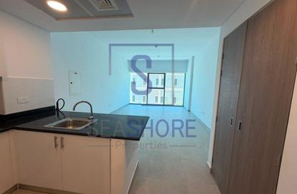 Apartment - Studio - 1 Bathroom for rent in Park View - Saadiyat Island - Abu Dhabi