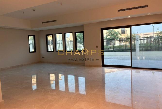 74233932 - الصورة الرئيسية للعقار