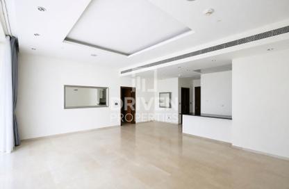 Apartment - 1 - 2 for rent in Oceana Aegean - Oceana - Palm Jumeirah - Dubai