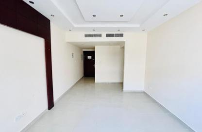 Apartment - 1 Bedroom - 1 Bathroom for rent in Al Nahda - Sharjah