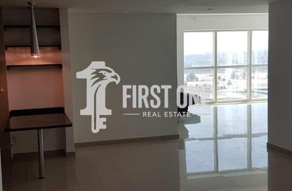 Apartment - 2 Bedrooms - 3 Bathrooms for rent in RAK Tower - Marina Square - Al Reem Island - Abu Dhabi Apartment - 2 Bedrooms - 3 Bathrooms for rent in RAK Tower - Marina Square - Al Reem Island - Abu Dhabi