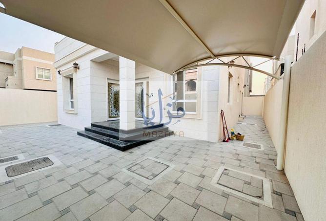 67063279 - Property Image 2