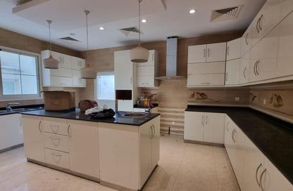 Villa - 5 Bedrooms - 7 Bathrooms for rent in Umm Suqeim 2 Villas - Umm Suqeim 2 - Umm Suqeim - Dubai