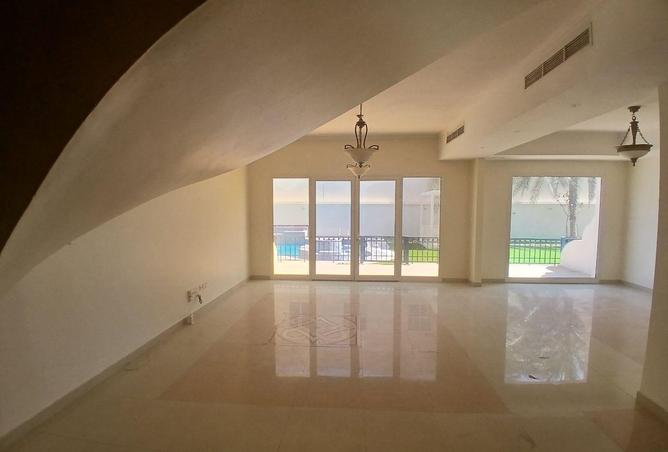 54937429 - Property Image 3