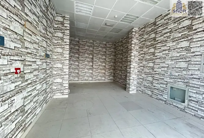 155584381 - Property Image 3