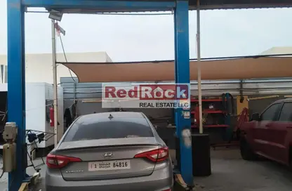 Warehouse - Studio - 1 Bathroom for rent in Al Sajaa Industrial - Al Sajaa - Sharjah