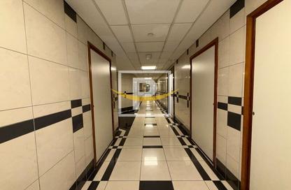 Office Space - Studio - 1 for rent in Zumorrodah Building - Al Karama - Bur Dubai - Dubai