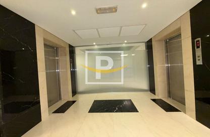 Office Space - Studio - 1 for rent in Zumorrodah Building - Al Karama - Bur Dubai - Dubai