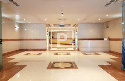 Office Space - Studio - 1 for rent in Zumorrodah Building - Al Karama - Bur Dubai - Dubai