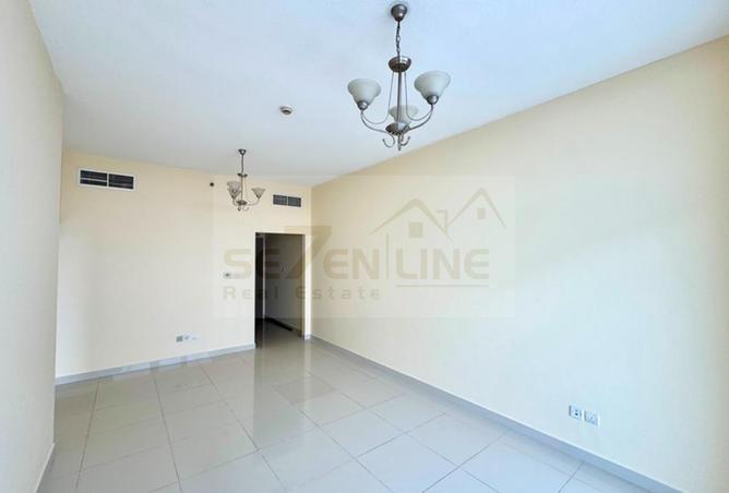 94002590 - Property Image 2