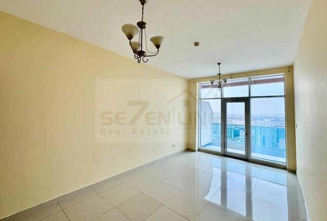 94002590 - Property Image 3
