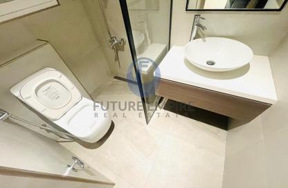 Apartment - 2 Bedrooms - 3 Bathrooms for rent in Millennium Executive Tower - Sheikh Zayed Road - Dubai