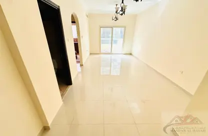 Apartment - 1 Bedroom - 2 Bathrooms for rent in Muwailih Building - Muwaileh - Sharjah