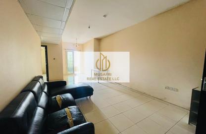 Apartment - 1 Bedroom - 1 Bathroom for rent in Muwailih Building - Muwaileh - Sharjah