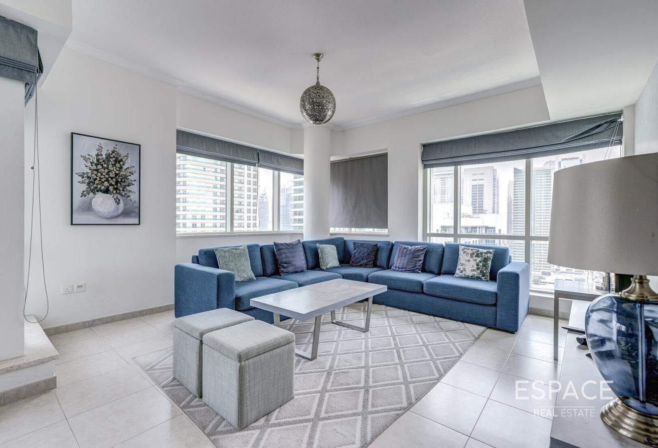 Marina Living | Emaar Building | Prime Location photo 2