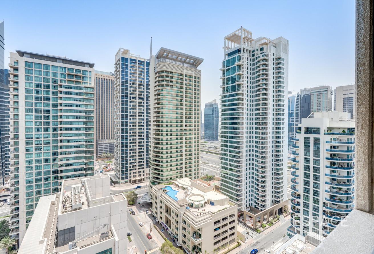 Marina Living | Emaar Building | Prime Location photo 15