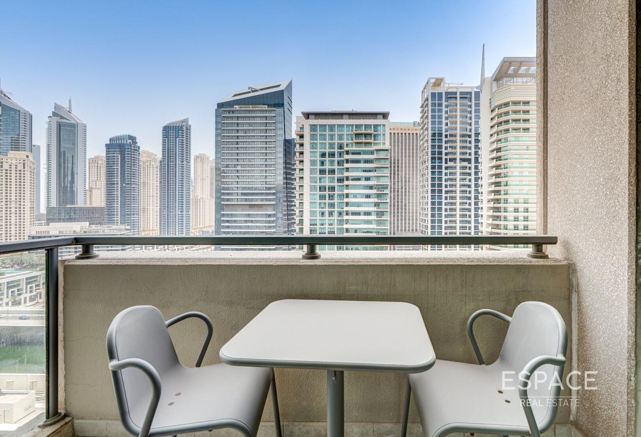 Marina Living | Emaar Building | Prime Location photo 14