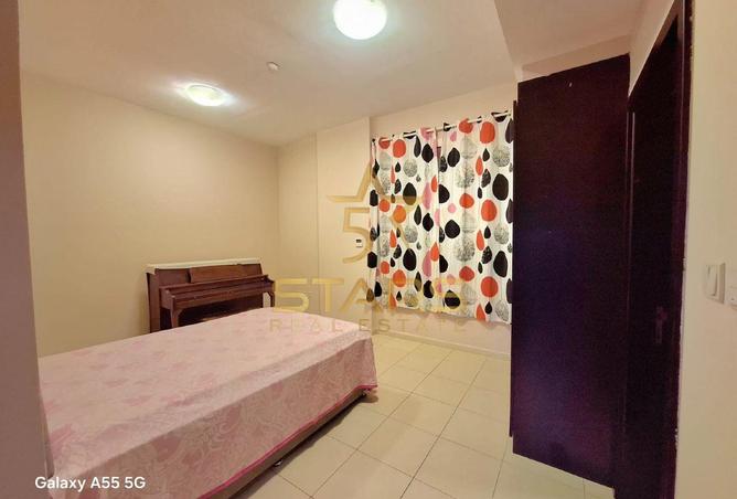 75020184 - Property Image 2