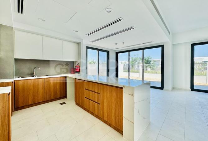 143744102 - Property Image 3