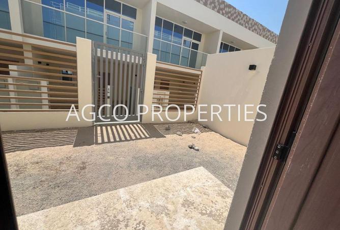 81929800 - صورة العقار 3