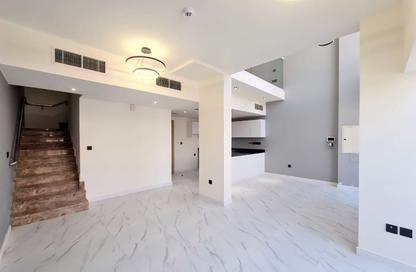 Townhouse - 2 - 3 for rent in Rukan 3 - Rukan - Dubai Townhouse - 2 - 3 for rent in Rukan 3 - Rukan - Dubai