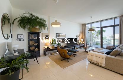 Apartment - 2 - 4 for sale in The Polo Residence C7 - The Polo Residence - Meydan Avenue - Meydan - Dubai