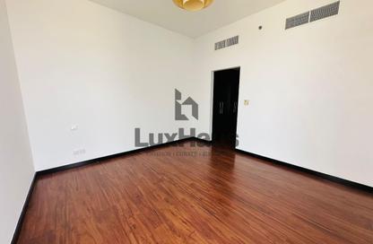 Apartment - 1 Bedroom - 2 Bathrooms for rent in Green Lakes Towers 2 - Green Lakes Towers - JLT Cluster S - Jumeirah Lake Towers - Dubai