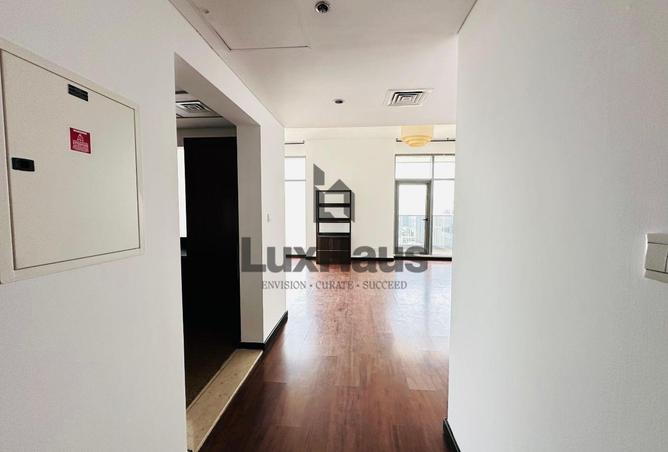 88745227 - Property Image 2