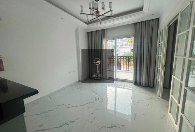113716937 - Property Image 3