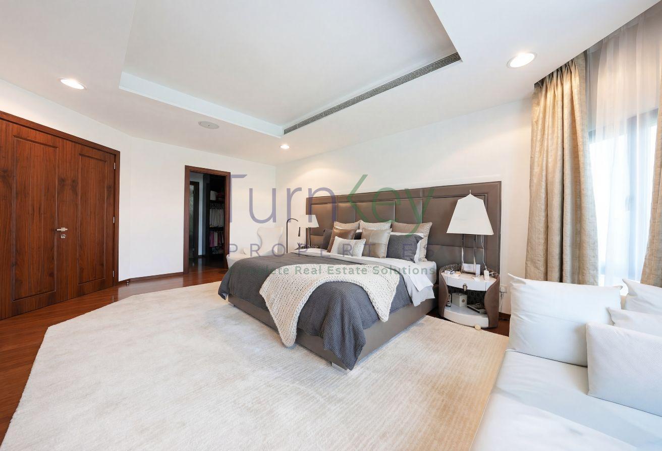 FULLY RENOVATED 5 BR I EXTENDED PLOT I FURNISHED photo 14