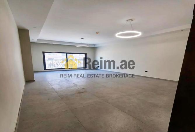 76583379 - Property Main Image