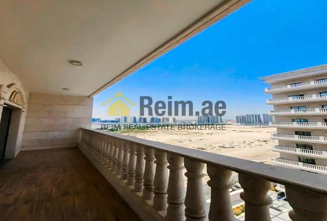 76583379 - Property Image 3