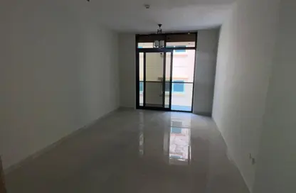 شقة - غرفة نوم - 2 حمامات للايجار في مويلح - الشارقة