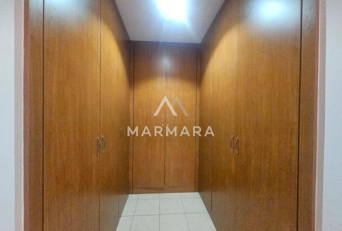 54410358 - Property Image 3