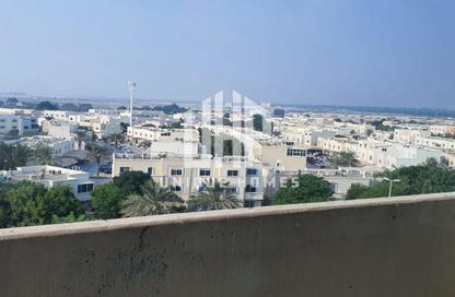 Apartment - 3 - 4 for rent in Tower 32 - Al Reef Downtown - Al Reef - Abu Dhabi