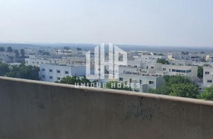 Apartment - 3 - 4 for rent in Tower 32 - Al Reef Downtown - Al Reef - Abu Dhabi
