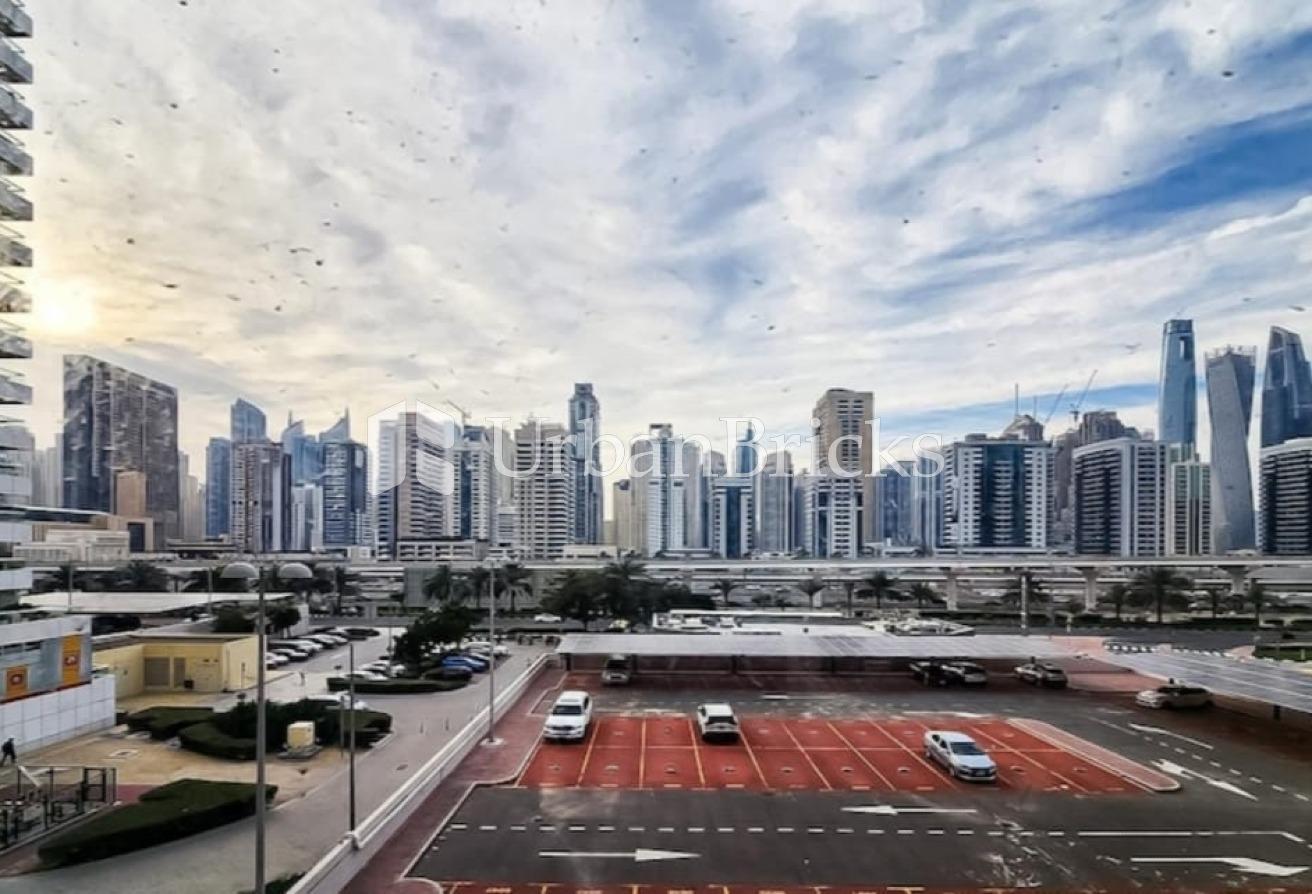Near Metro | Fully Furnished | Well Maintained photo 7