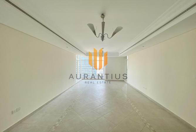 77366997 - Property Image 2