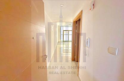 Apartment - 1 Bedroom - 2 Bathrooms for rent in Muweileh Community - Muwaileh Commercial - Sharjah
