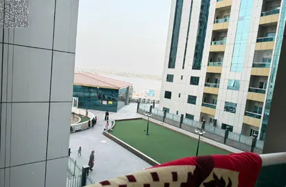شقة - 2 غرف نوم - 2 حمامات للبيع في أورينت تاور 1 - أورينت تاور - البستان - عجمان