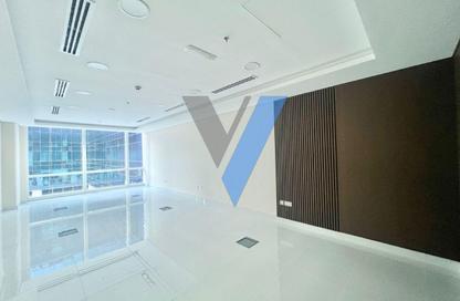 Office Space - Studio for rent in Tamani Art Tower - Business Bay - Dubai