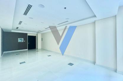 Office Space - Studio for rent in Tamani Art Tower - Business Bay - Dubai