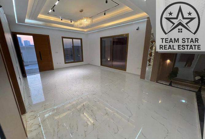 73114656 - Property Image 2