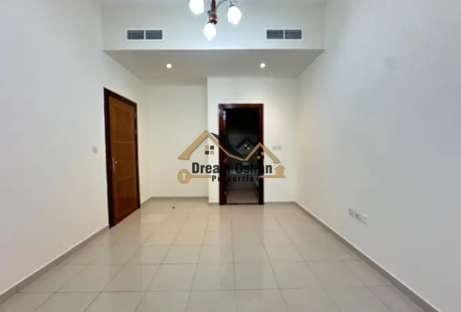 148615817 - Property Image 2
