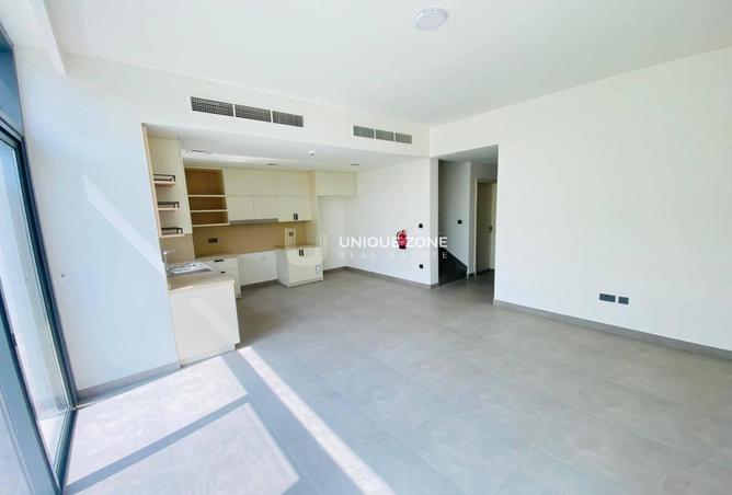 73872692 - صورة العقار 2