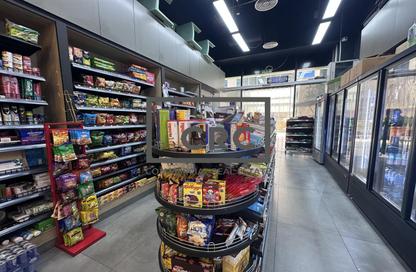 Retail - Studio for sale in Bay Square Building 8 - Bay Square - Business Bay - Dubai